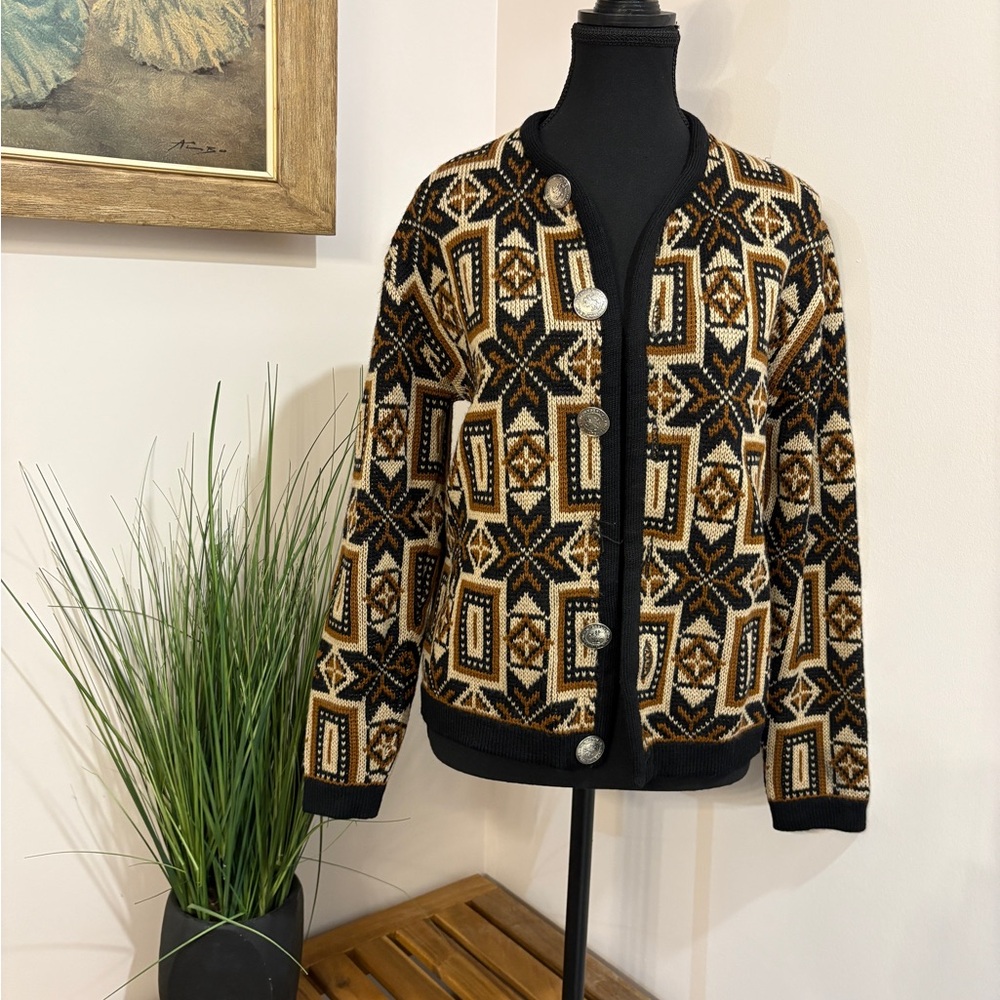 Nordic Black and Brown Cardigan
